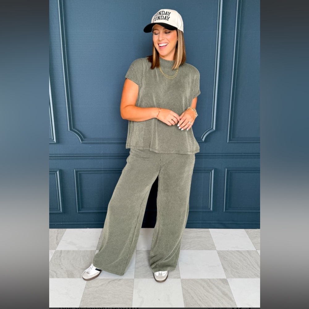 Women’s Gray Textured 2-Piece Pants Outfit Set size Medium